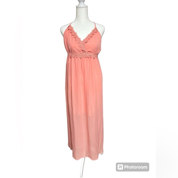 Active USA spaghetti strap summer dress with delicate lace trim on‎ bodice. Med. - Picture 1 of 11